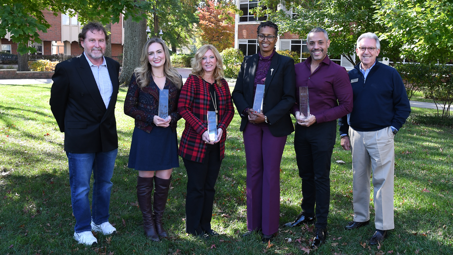 2021 alumni awards recognize career accomplishments, distinguished service 