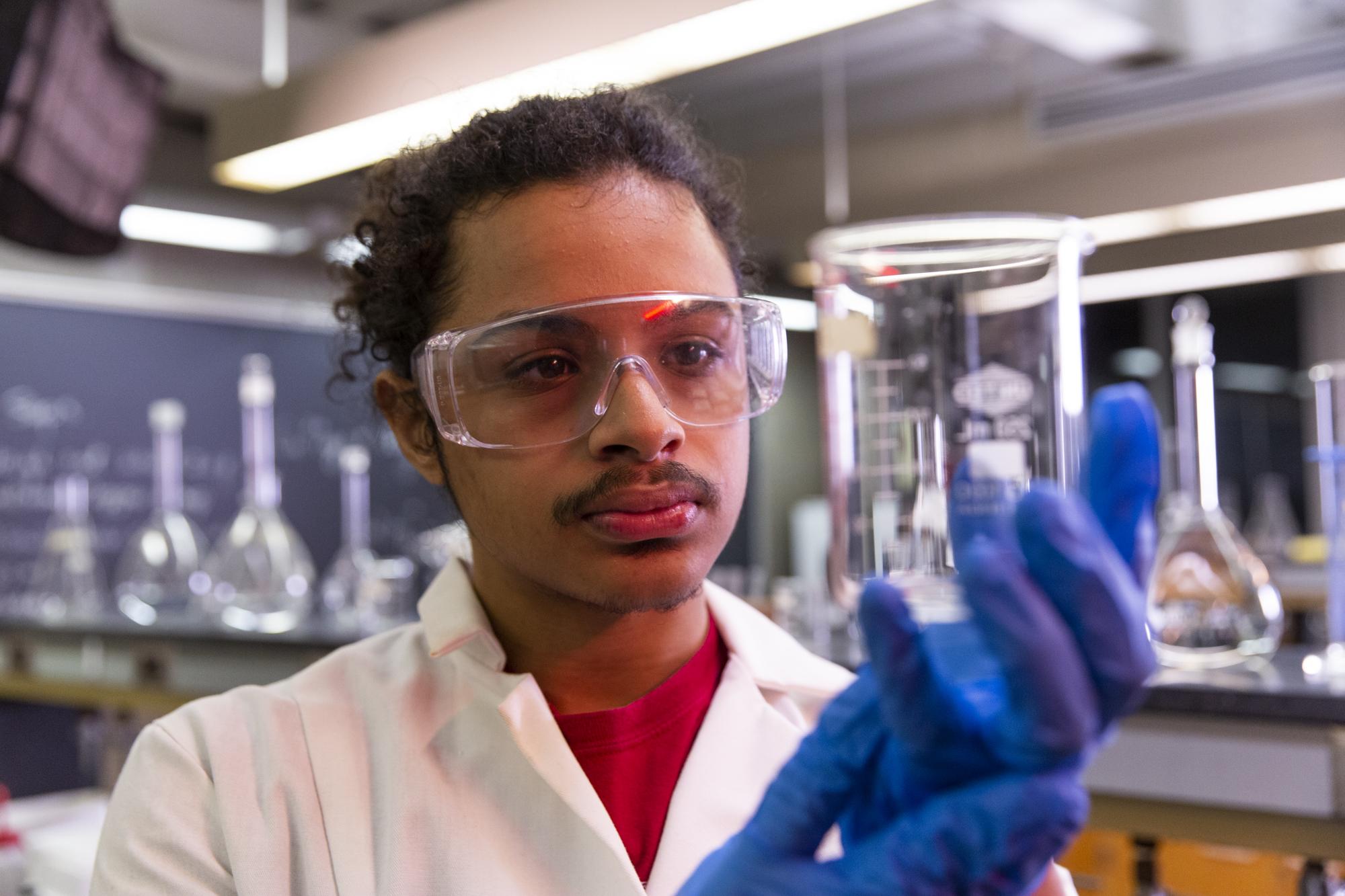 Student working in science lab