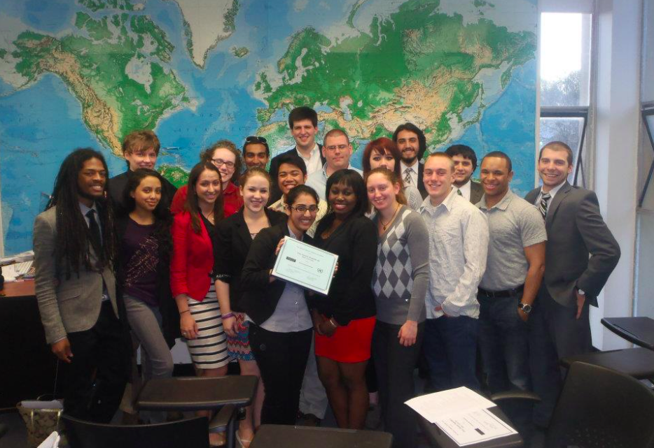 Students from Model UN 2012 team pose for photo