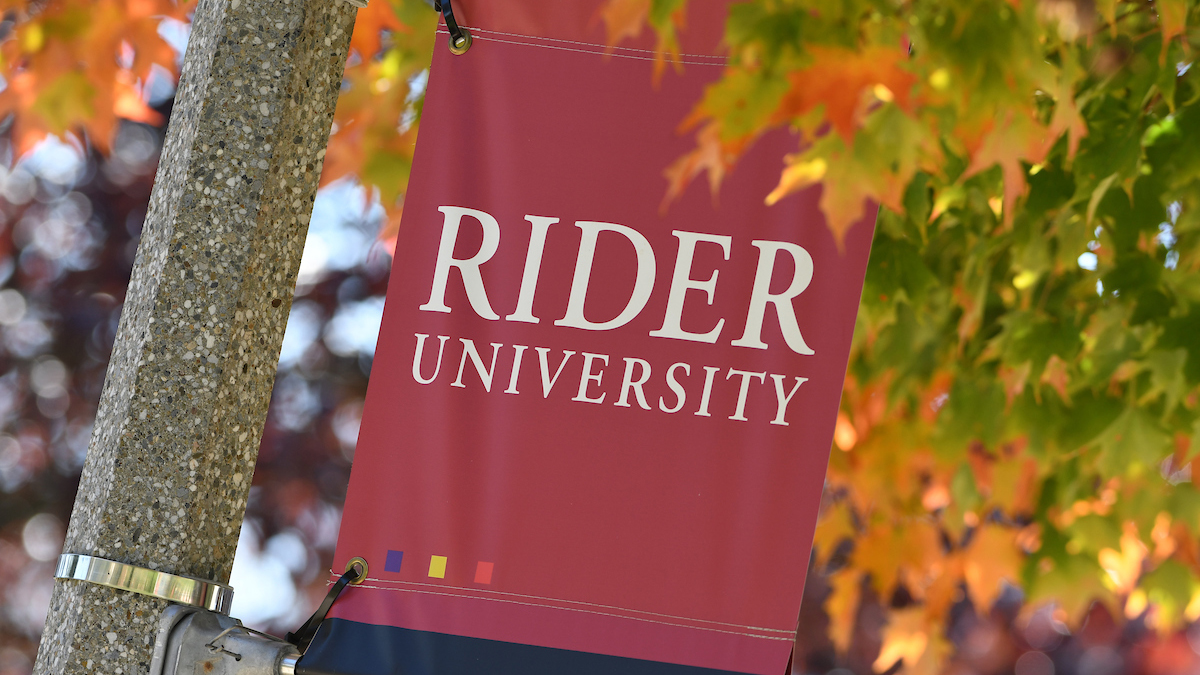 Rider banners
