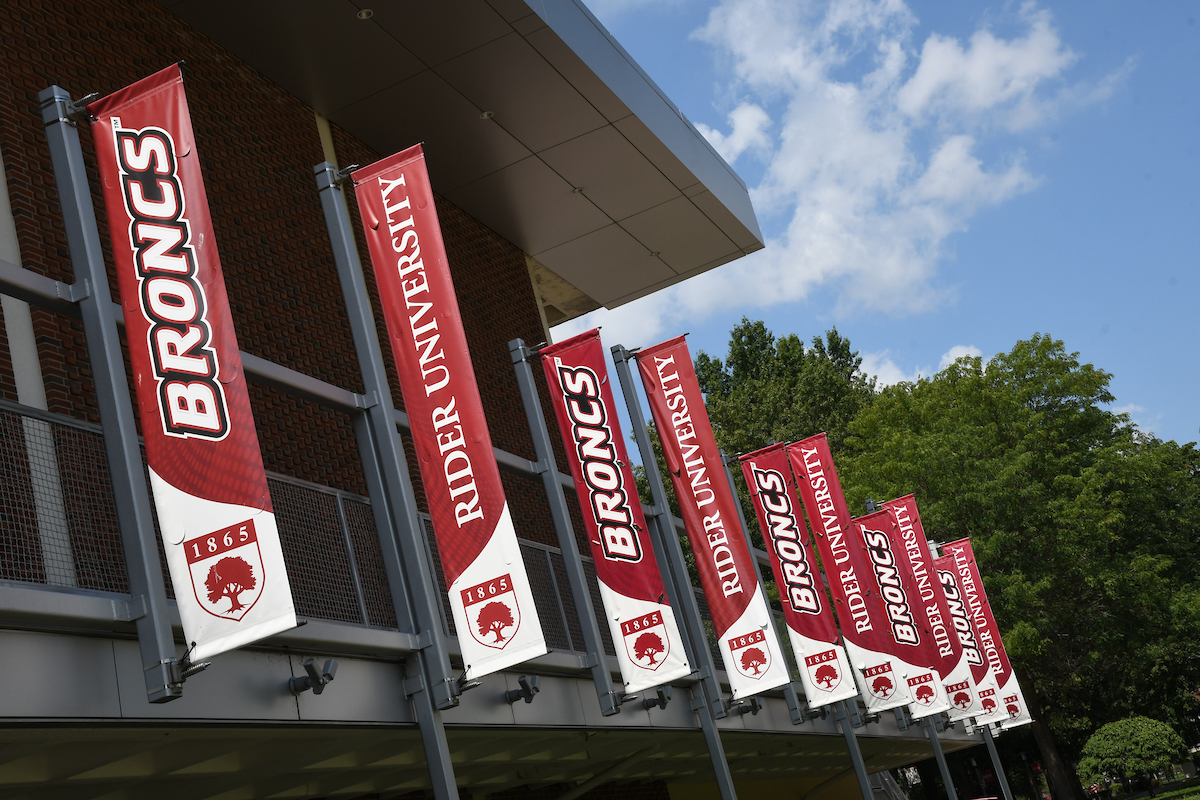 Rider banners