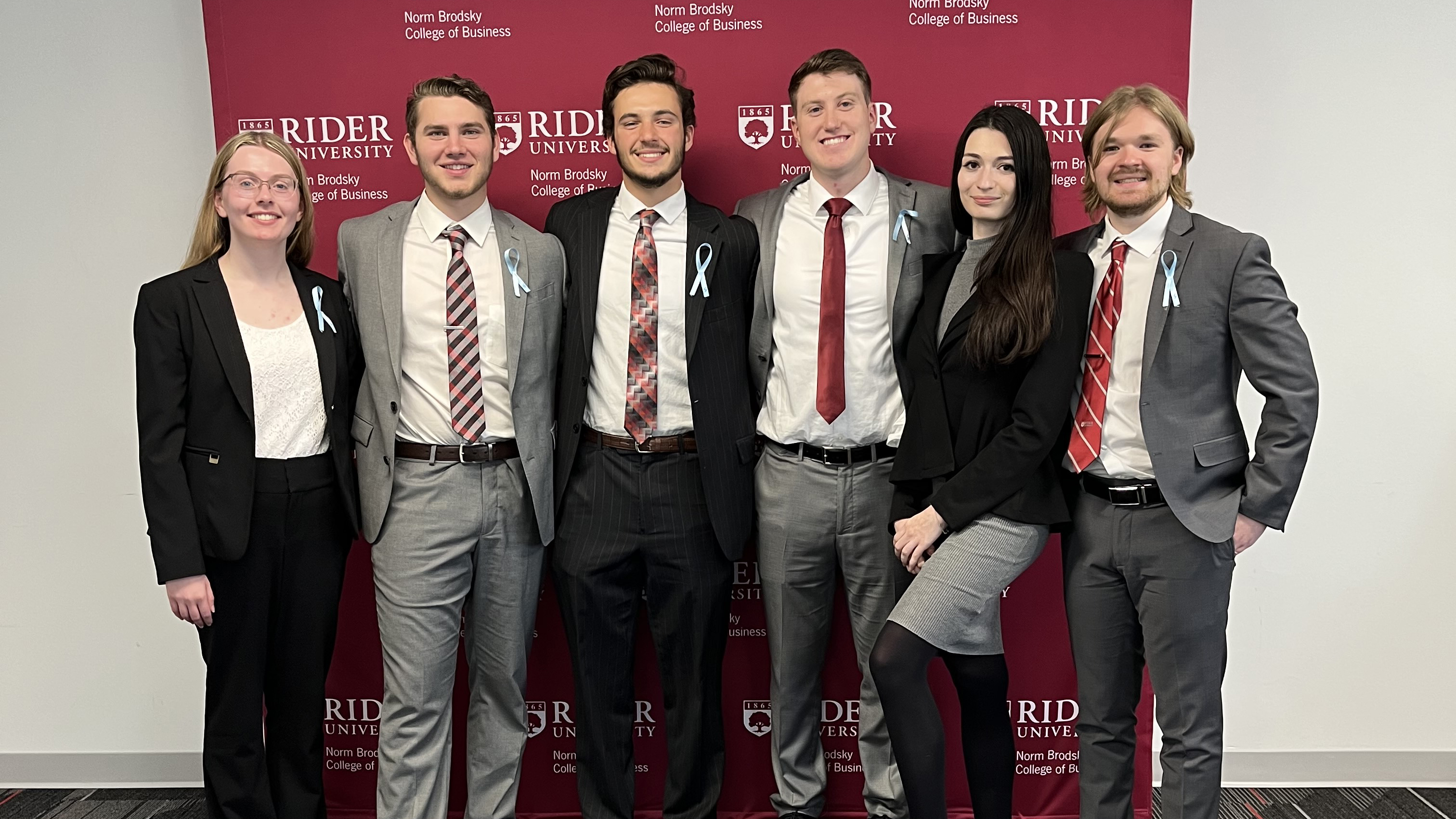 Rider students win J&J national case competition