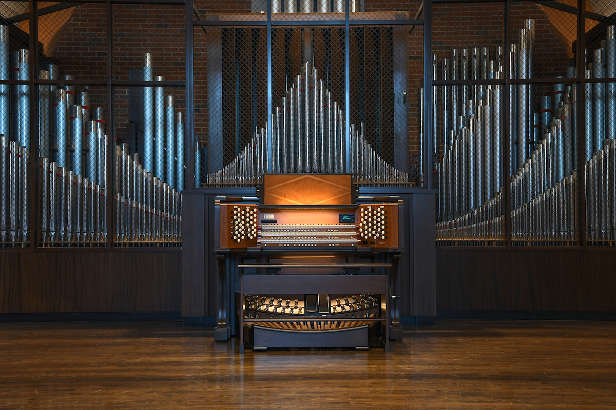 Gill Chapel organ