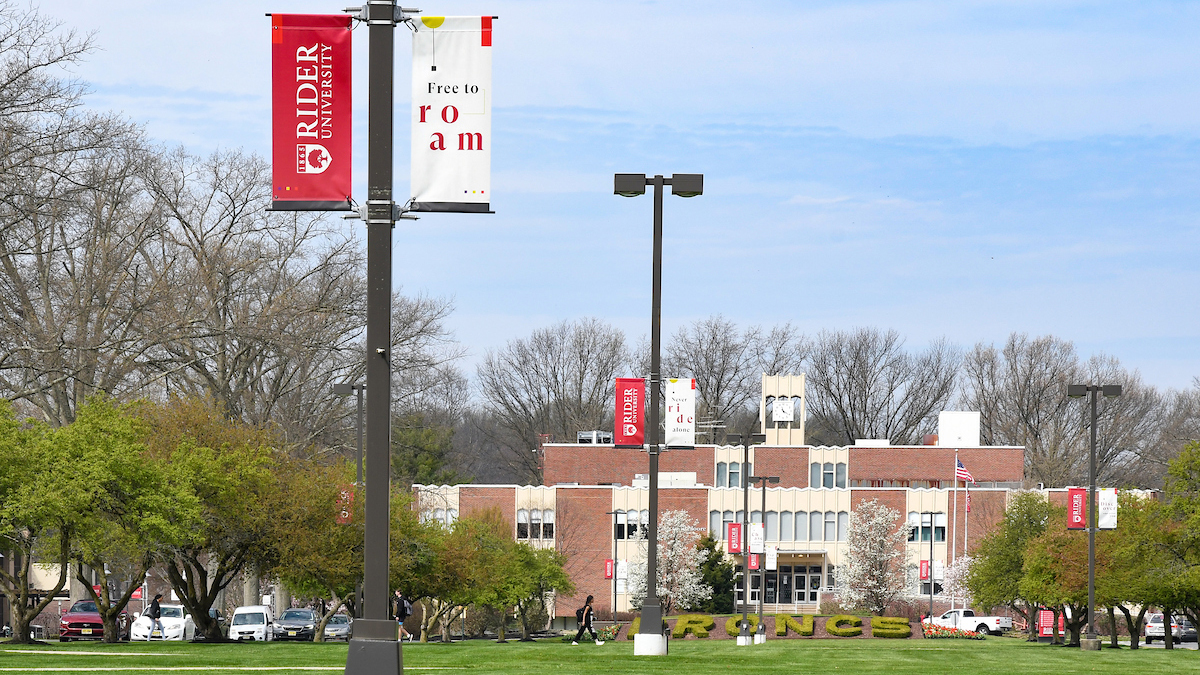 Rider campus mall