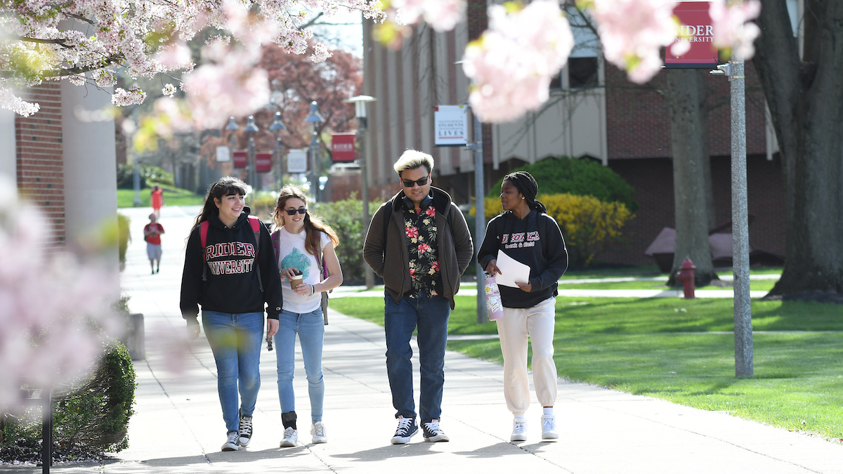 Students walking outside Sweigart