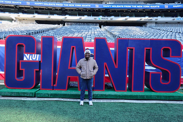 Clinton Asante-Addo ’24 on the field at Giants Stadium