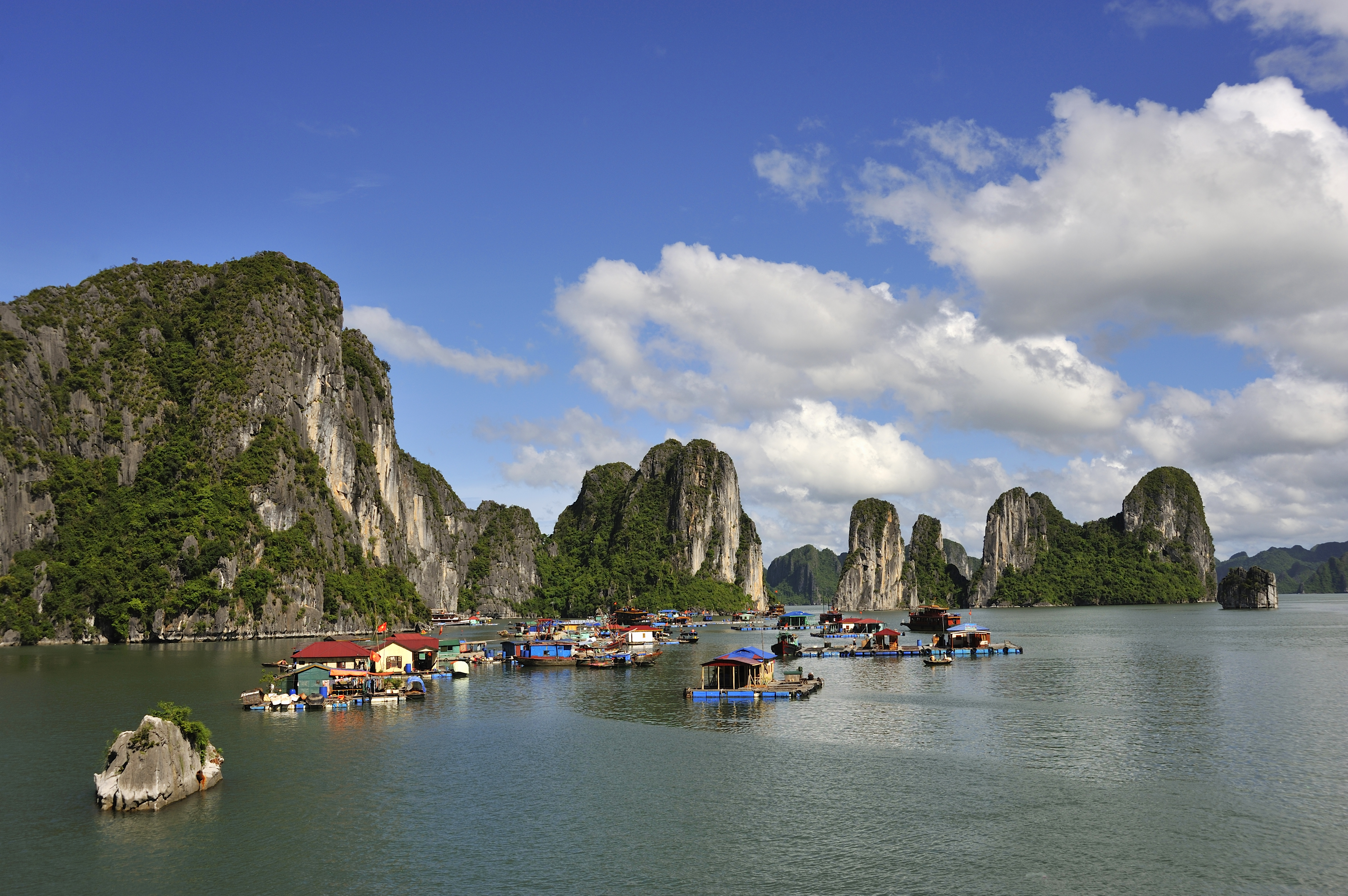 Landscape image of Vietnam