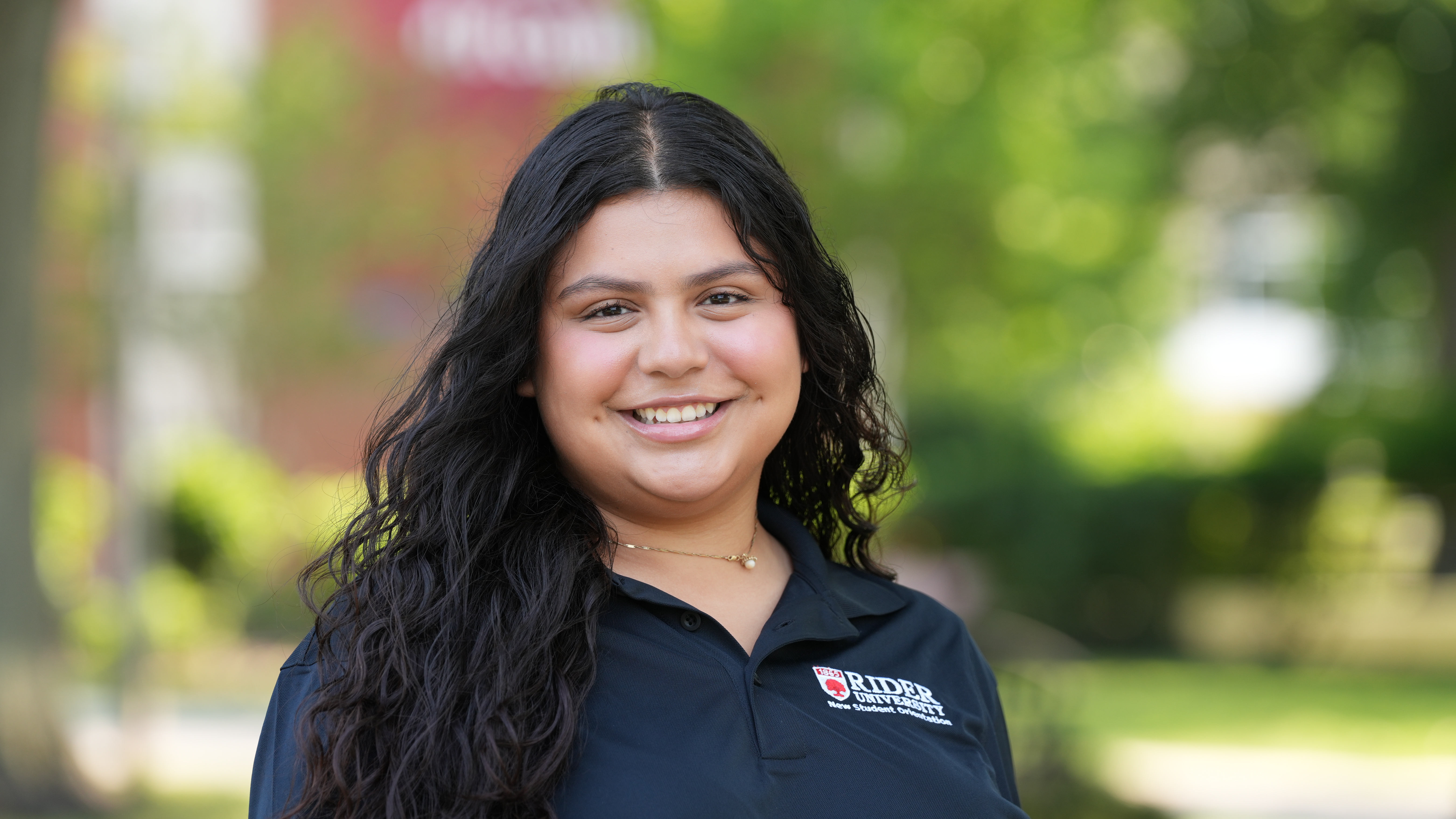 Vivian Velasquez