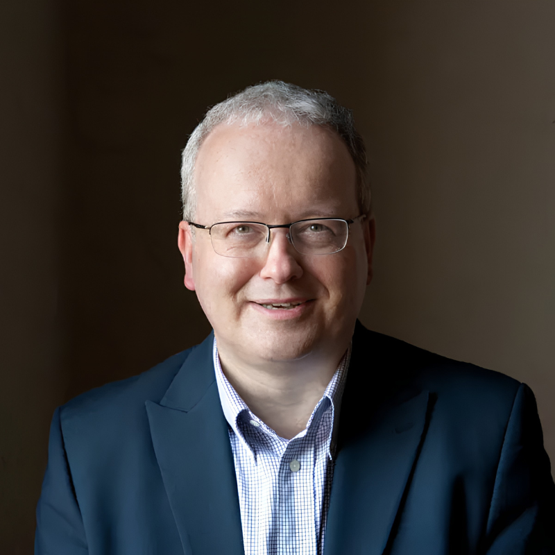 Iain Quinn Headshot