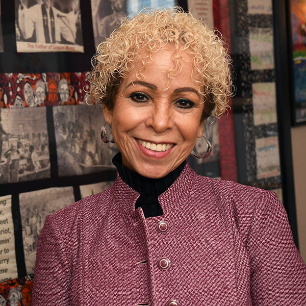 Pamela Pruitt Headshot