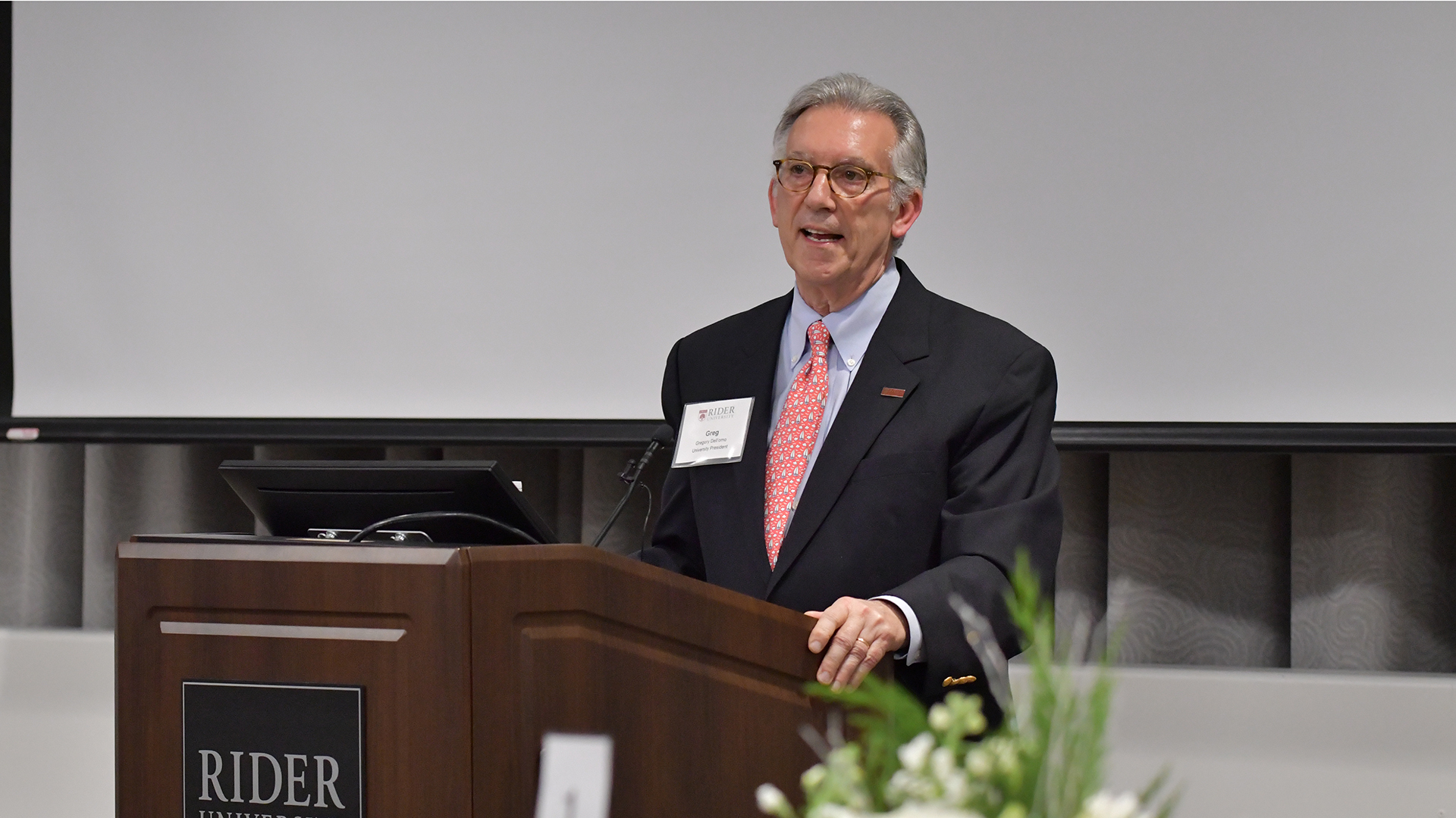 President Dell'Omo speaking at event