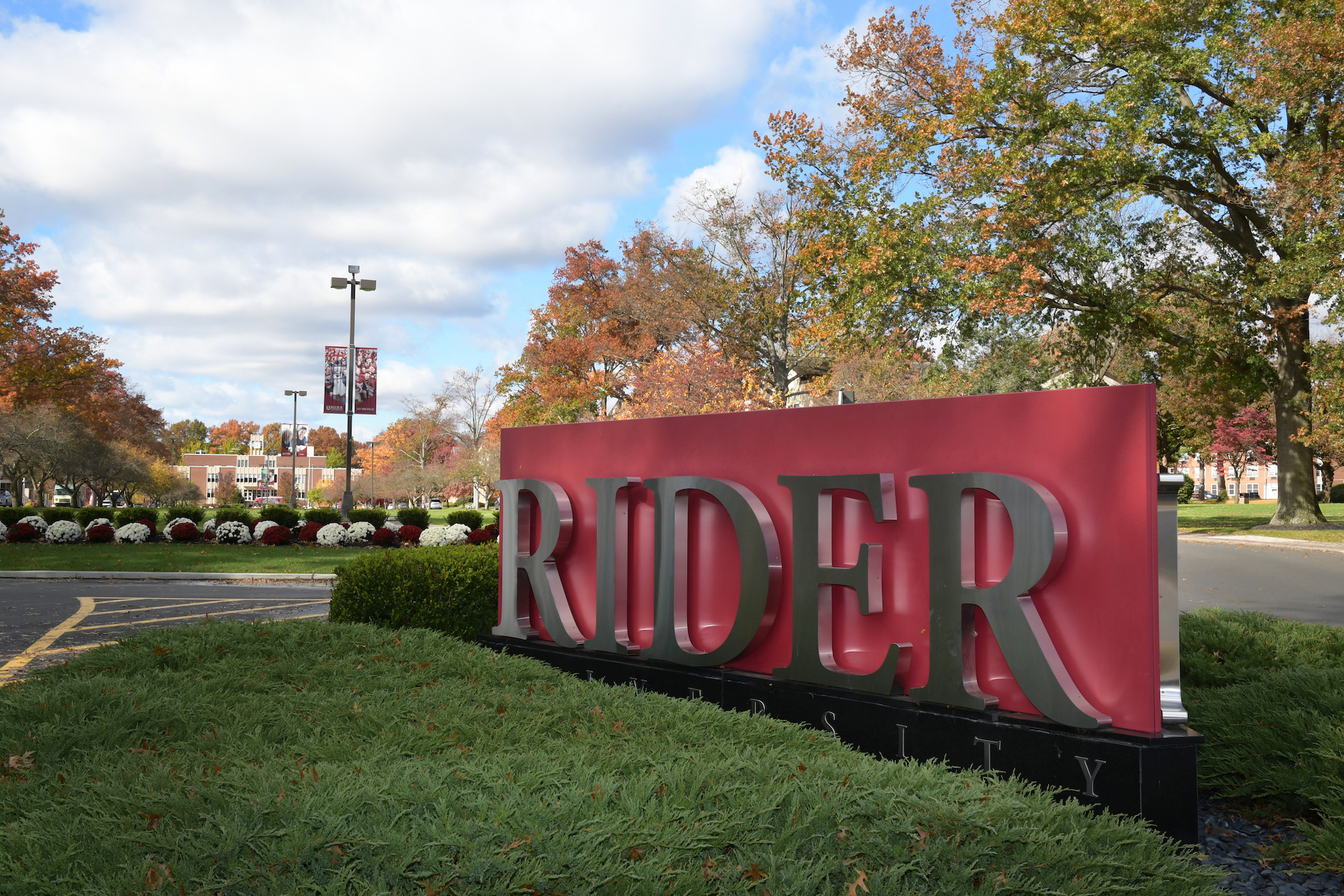 Rider sign at campus entrance