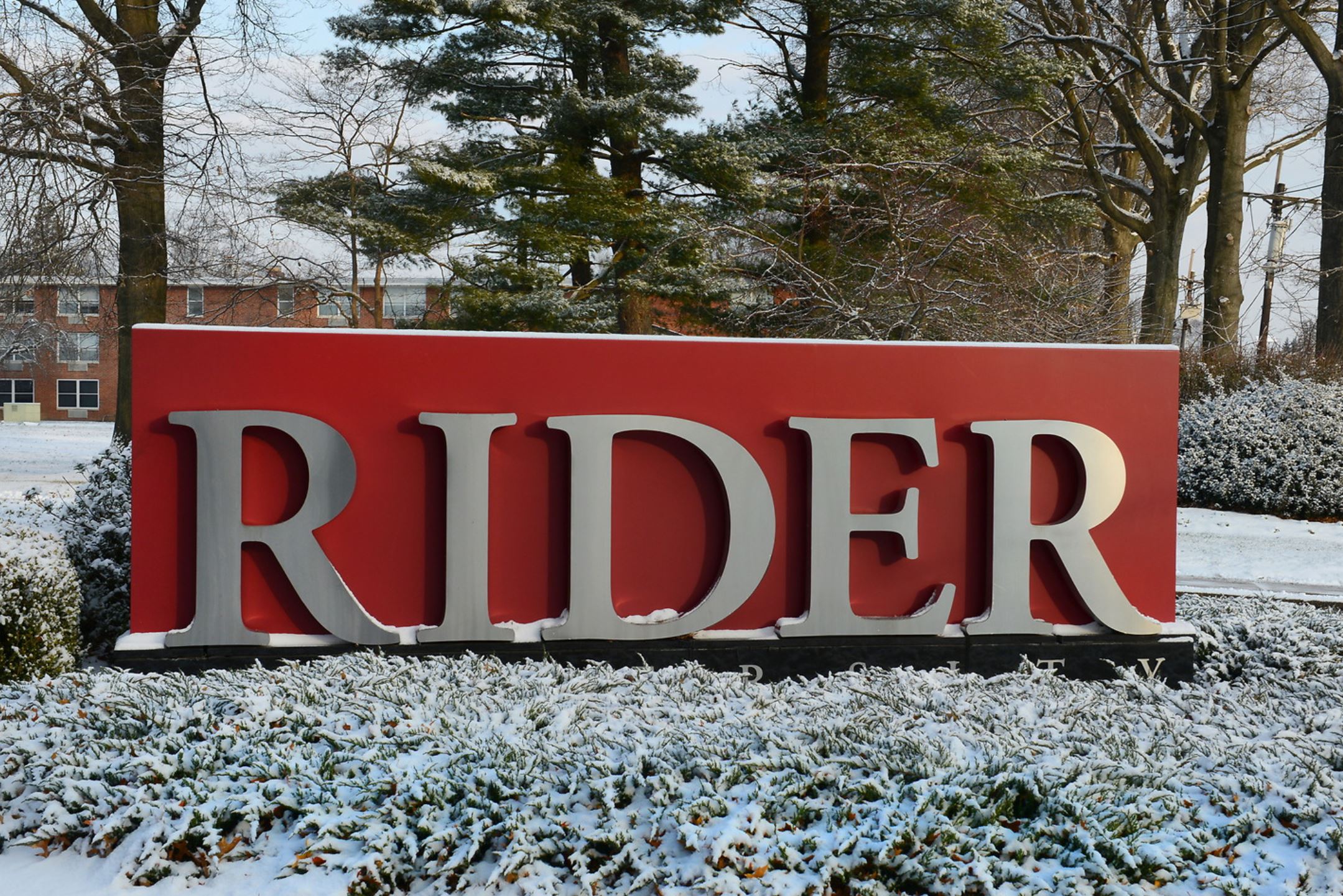 Rider sign in the snow