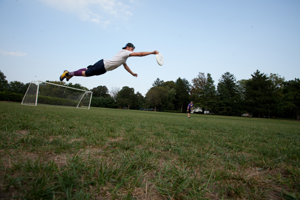 news_ultimate_frisbee11.jpg news_ultimate_frisbee11.jpg