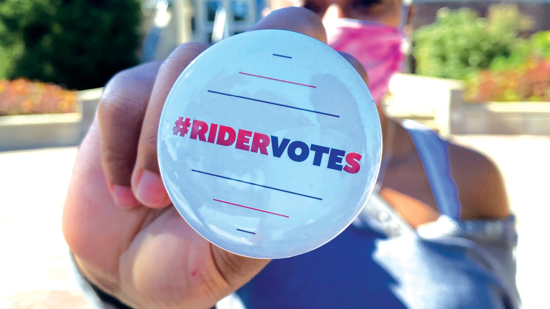 Rider Votes button