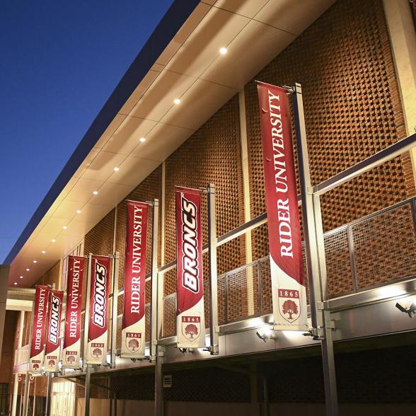 Bart Luedeke Center