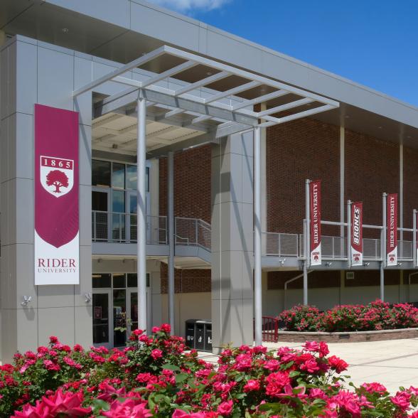 Rider Bart Luedeke Center