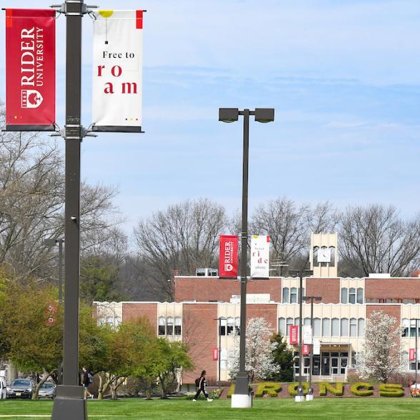 Rider campus mall