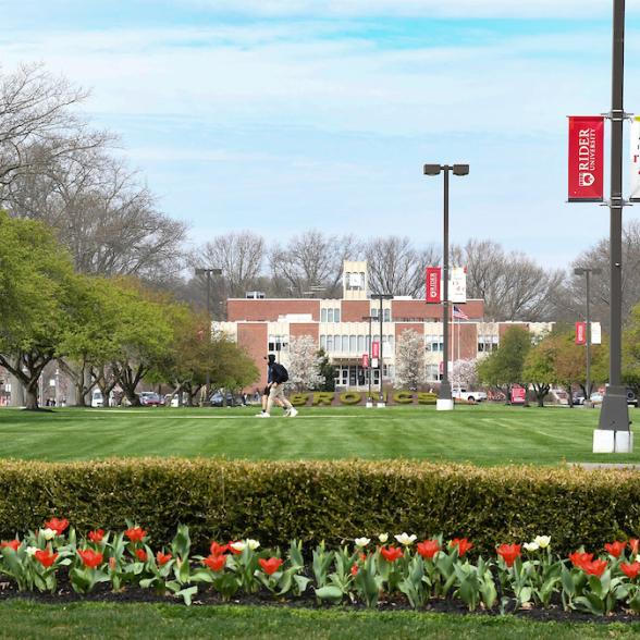 Campus mall