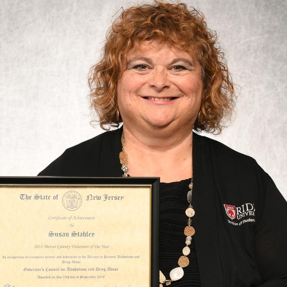 Rider staff member named Volunteer of the Year in Mercer Cou