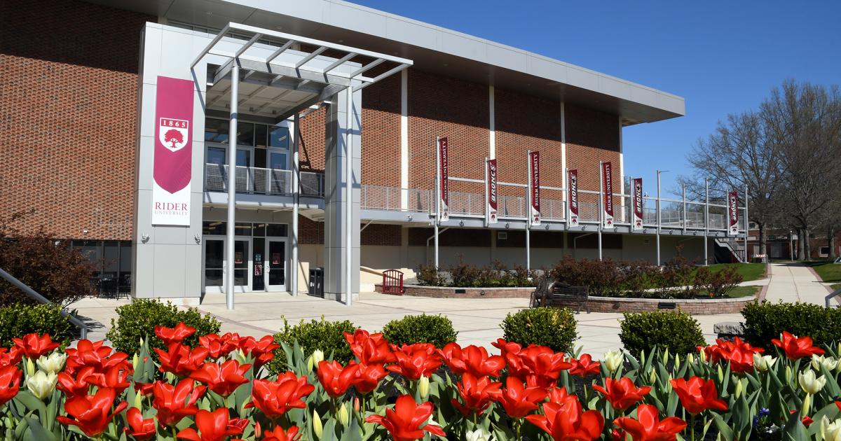 Letter to students about May 7 J&J vaccination | Rider University