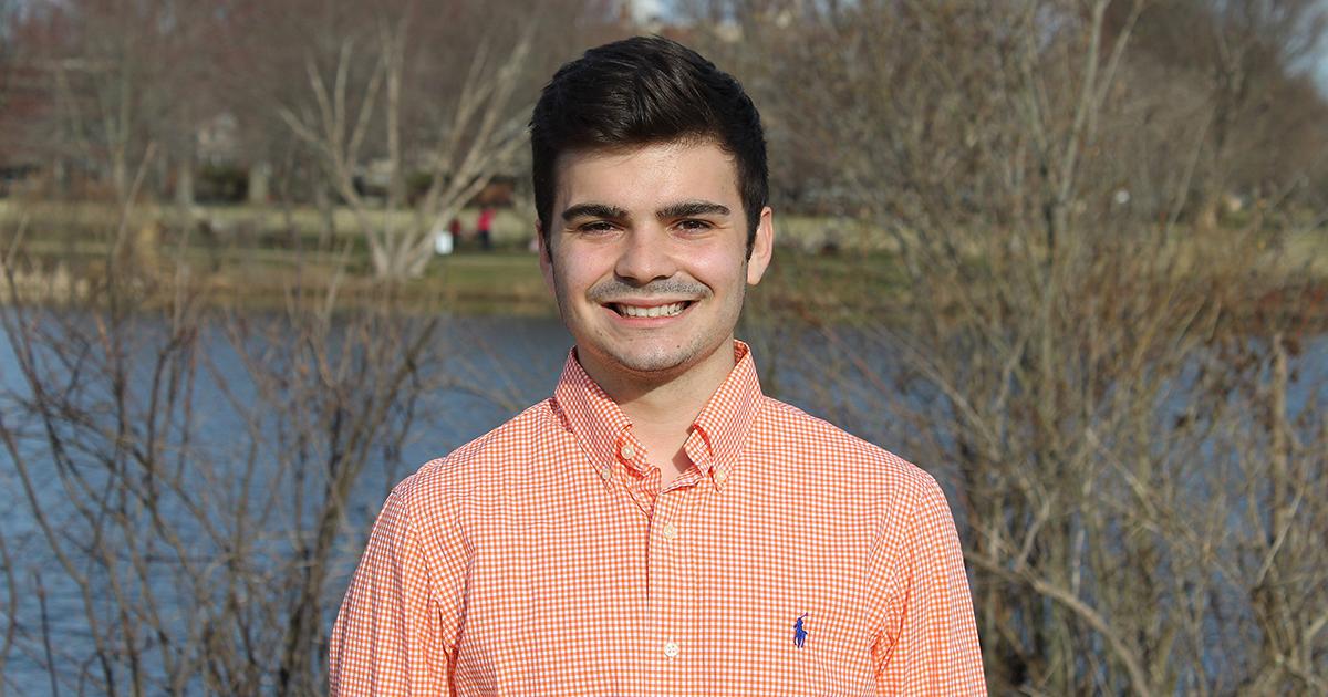 Rider journalism grad off to top choice with full ride | Rider University