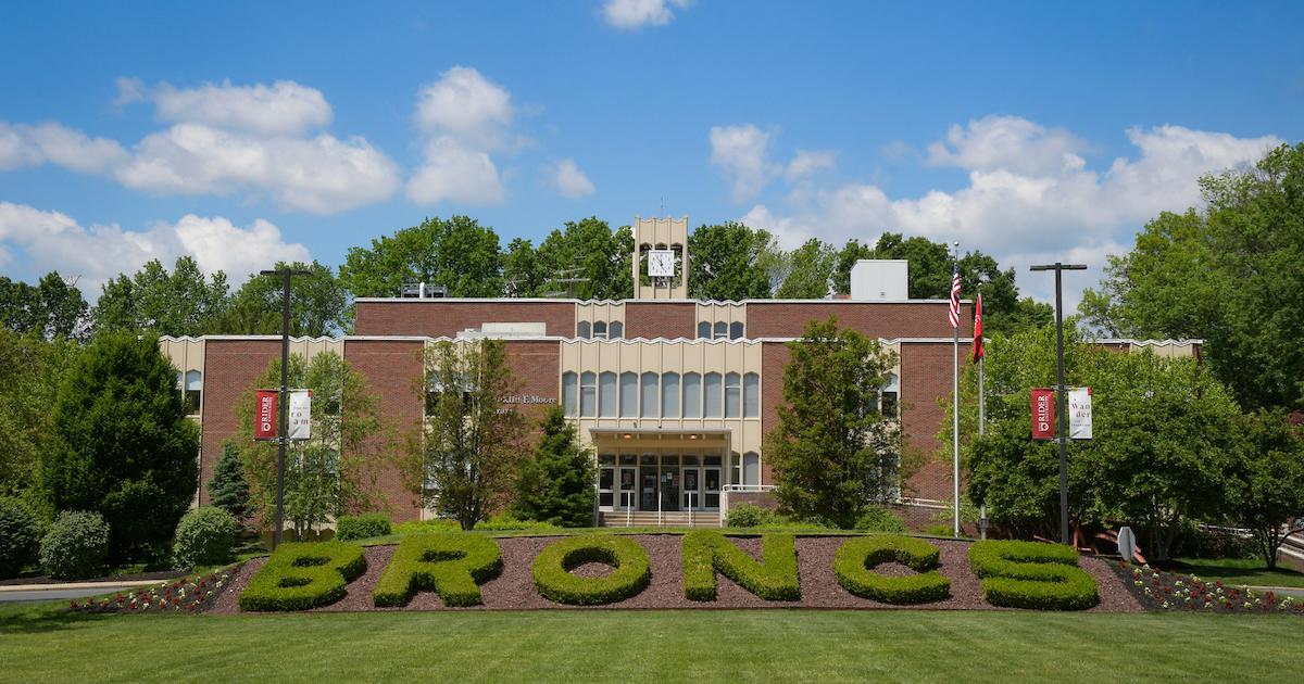 InPerson Campus Tours Rider University