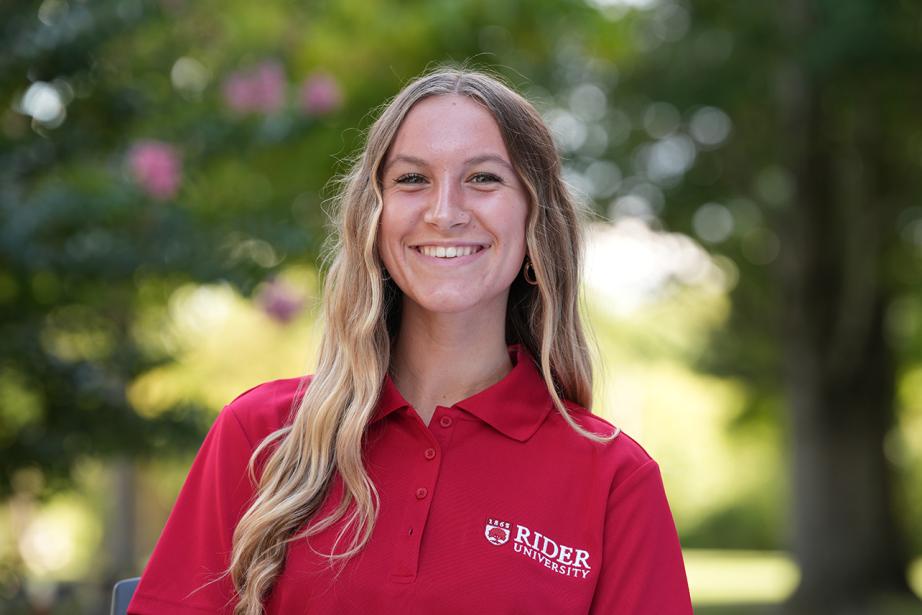 Presley Balmer headshot