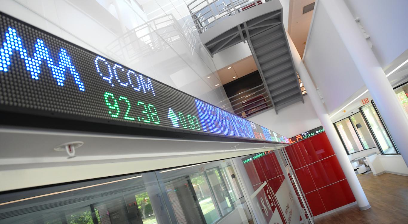 Sweigart Hall analytics lab