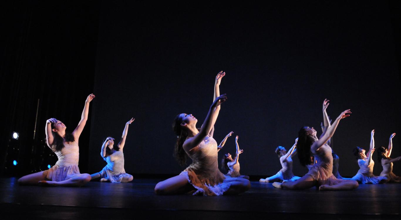 Rider Dancers