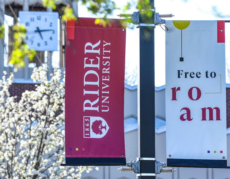 Rider banners