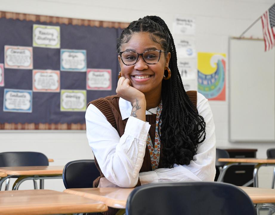 Courtney James '22