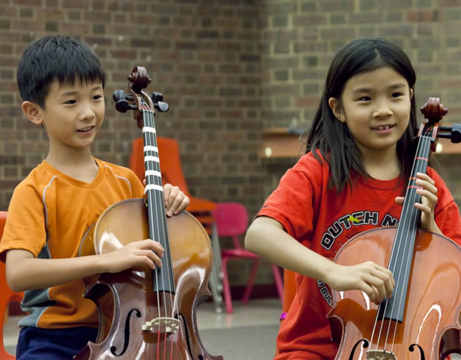 Students playing cello