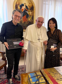 Makoto Fujimura, Pope Francis and Haejin Shim Fujimura
