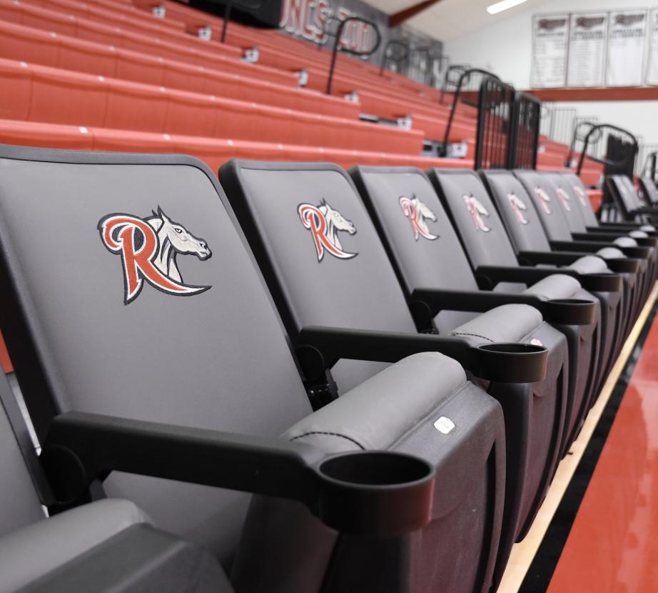 Alumni gym padded seats