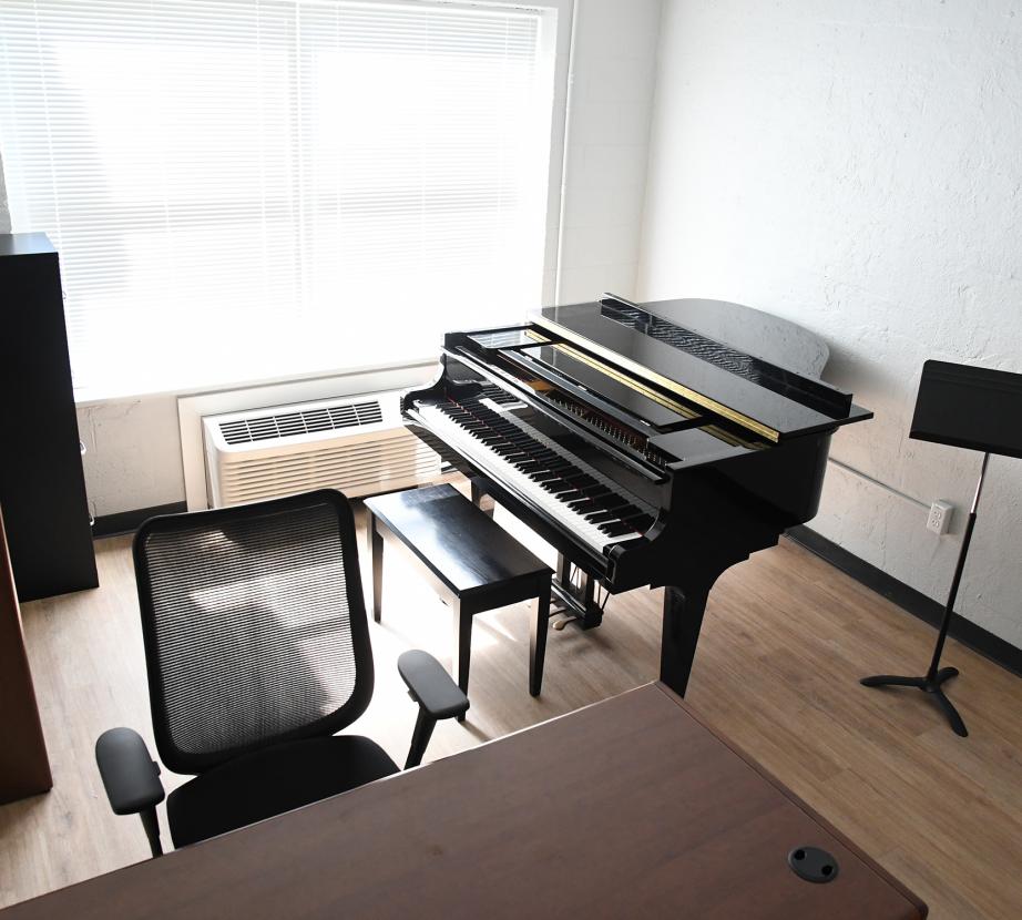 A new faculty studio in Omega House