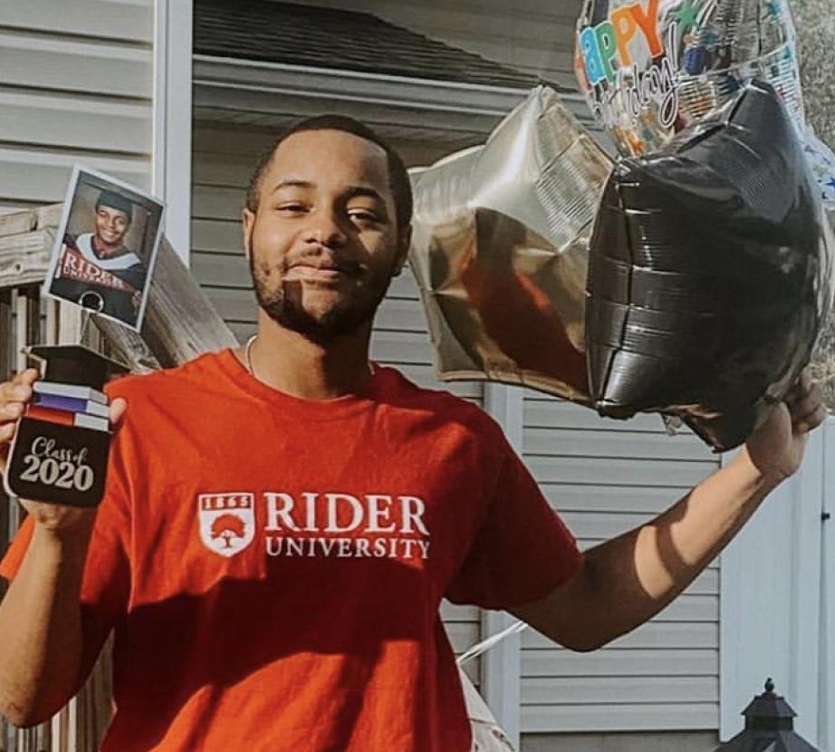 Rider 2020 grad