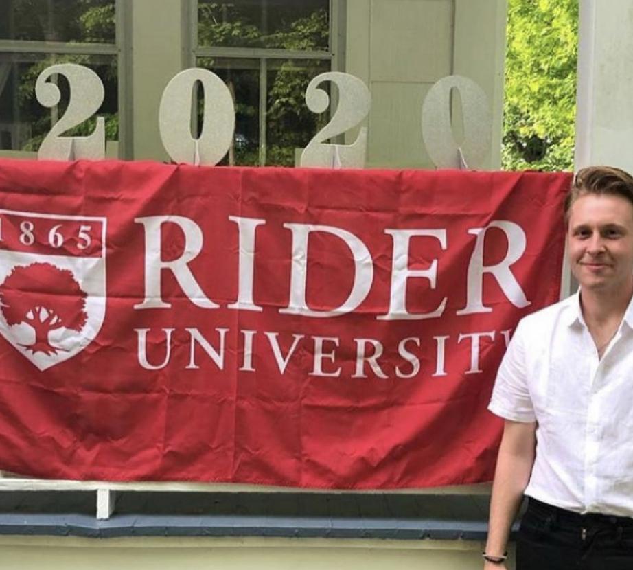Rider 2020 grad