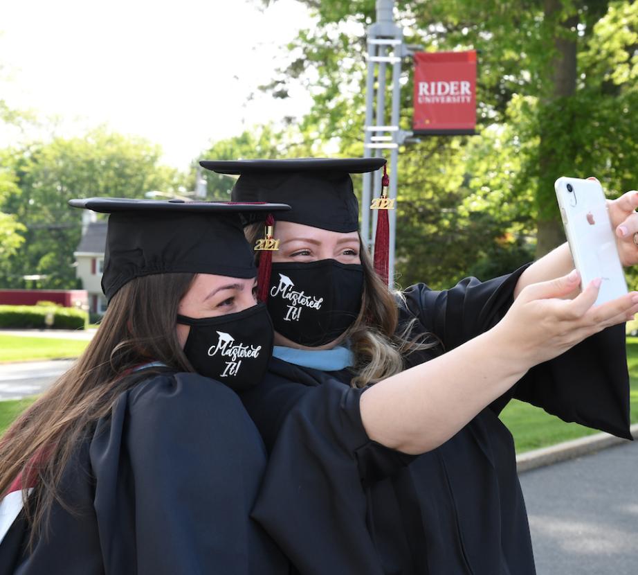 Commencement 2021