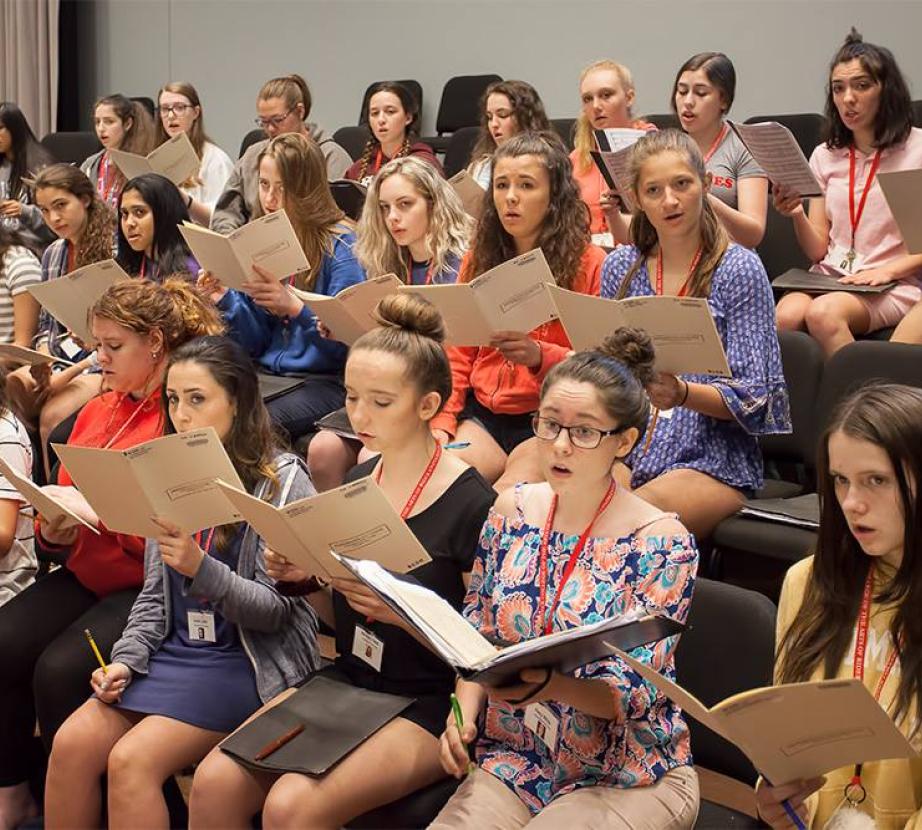 Vocal Institute students rehearse 