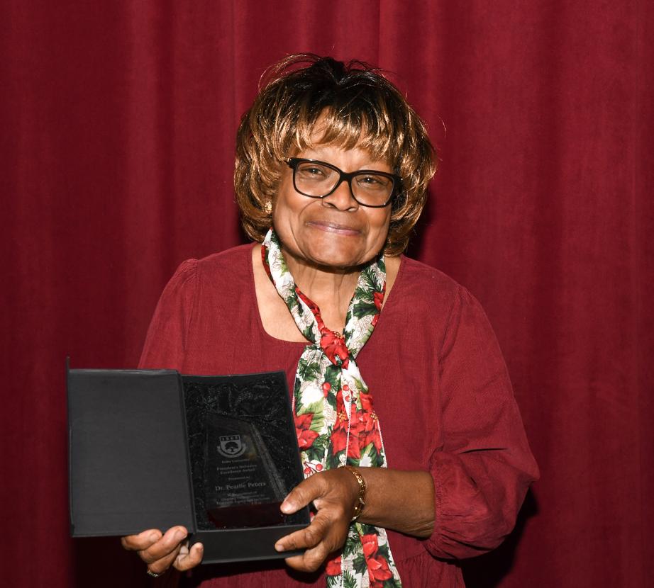 2023 faculty and staff awards