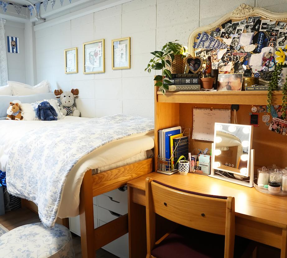 Fall 2025 Room Decorating Contest submission