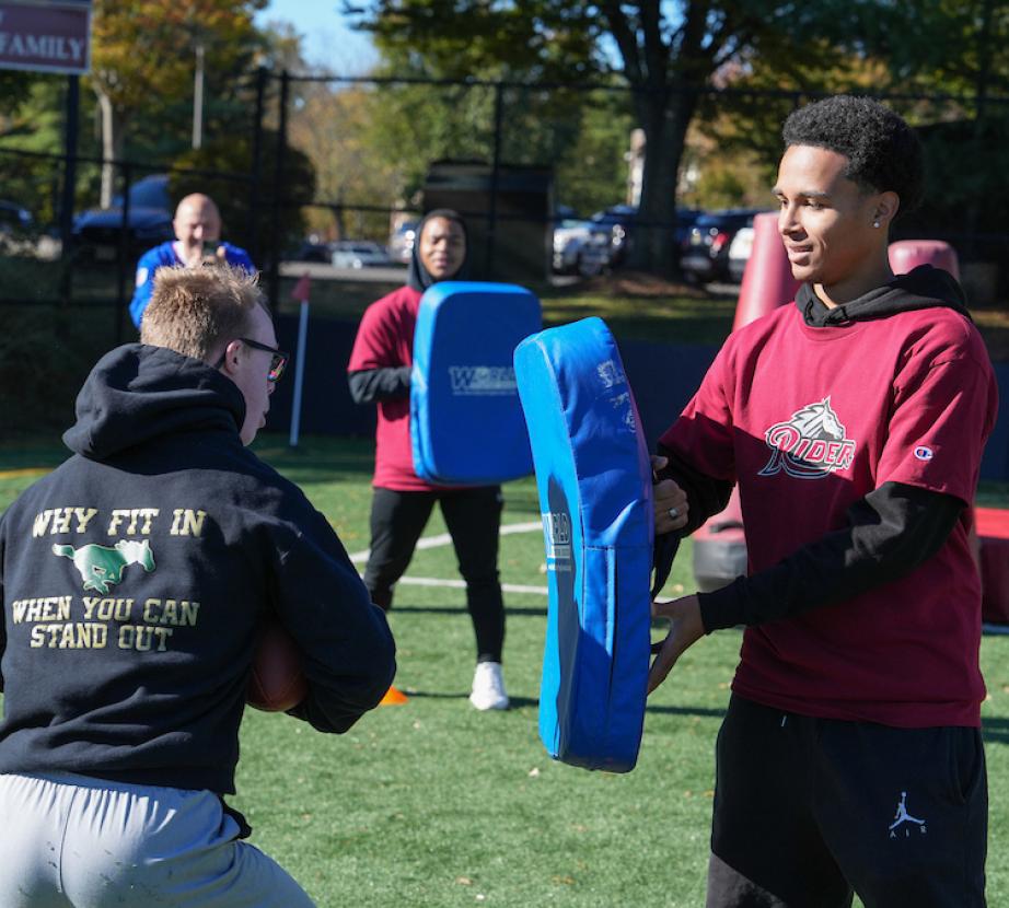 Rider students volunteering at Special Olympics NJ