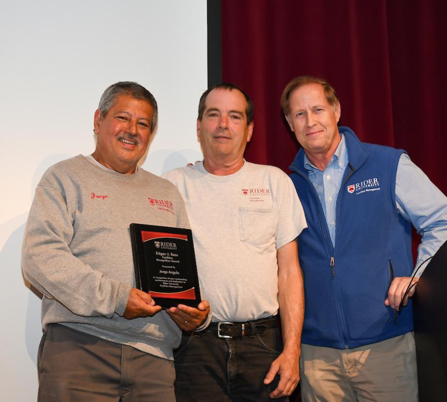 2025 Faculty and Staff Award Winners