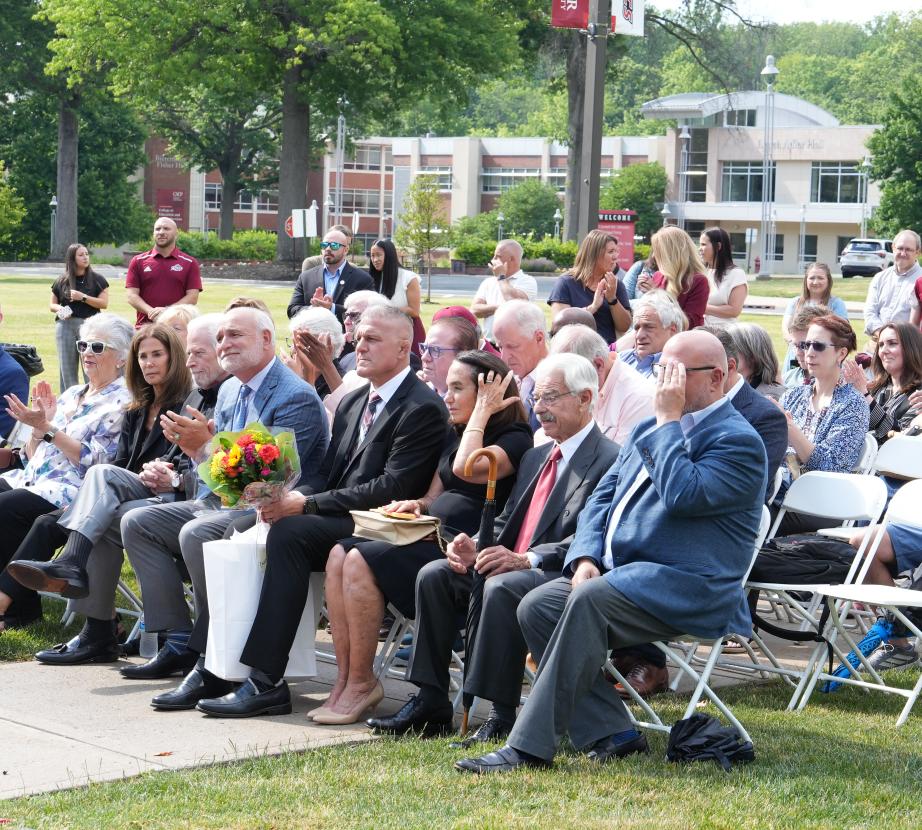 Audience applauds at the Canastra Hammer Arena naming