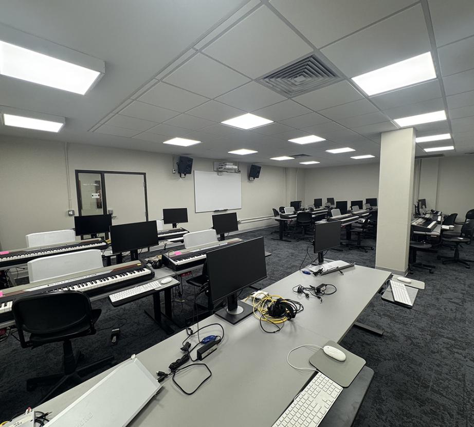 piano lab interior