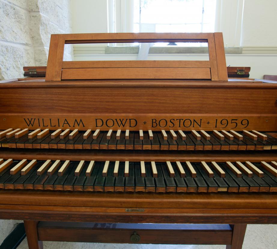 08.10.15.Organ_13_300dpi.jpg