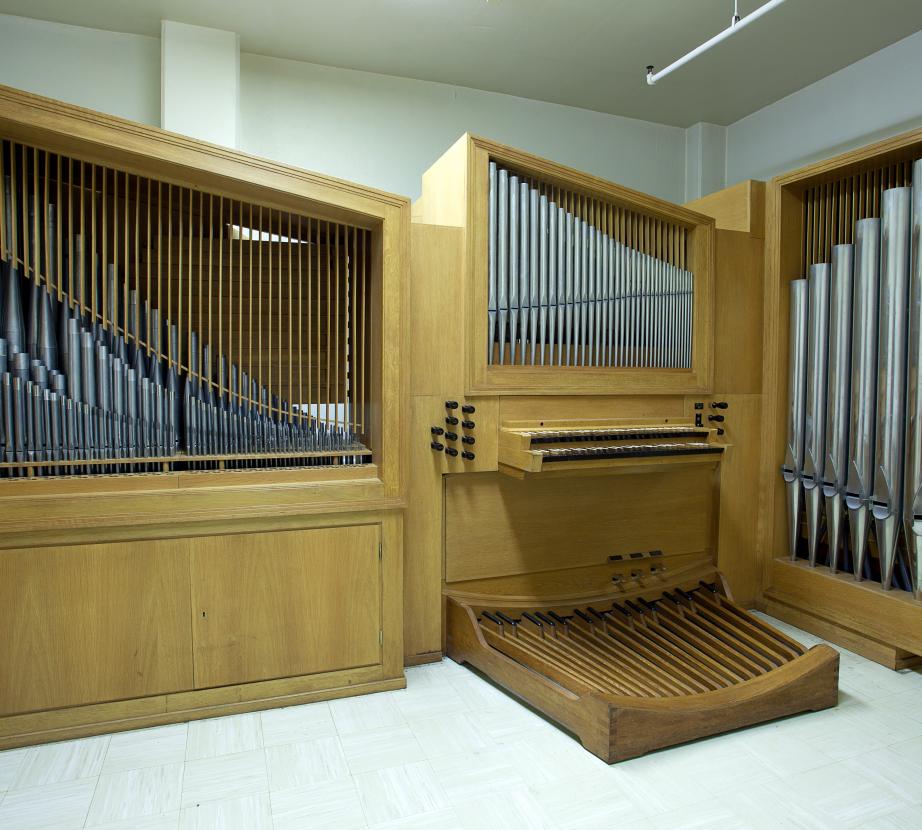 08.10.15.Organ_3_300dpi.jpg