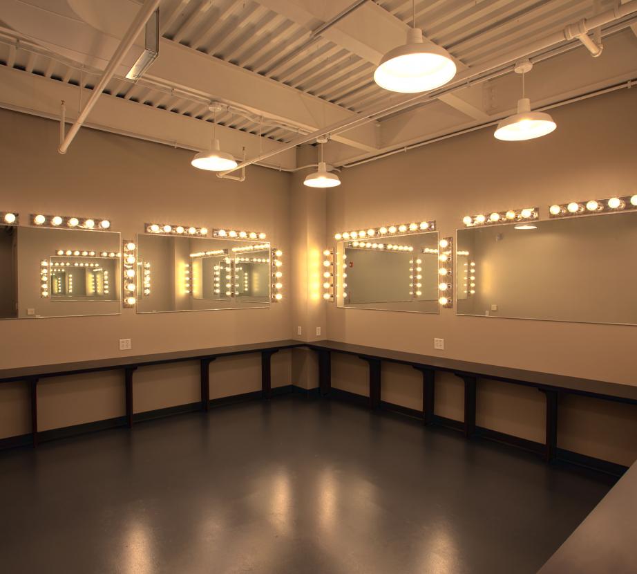 10.14.15_Playhouse_Dressing_Room_300dpi.jpg