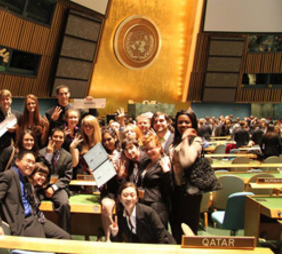 mun_team2011_3.jpg